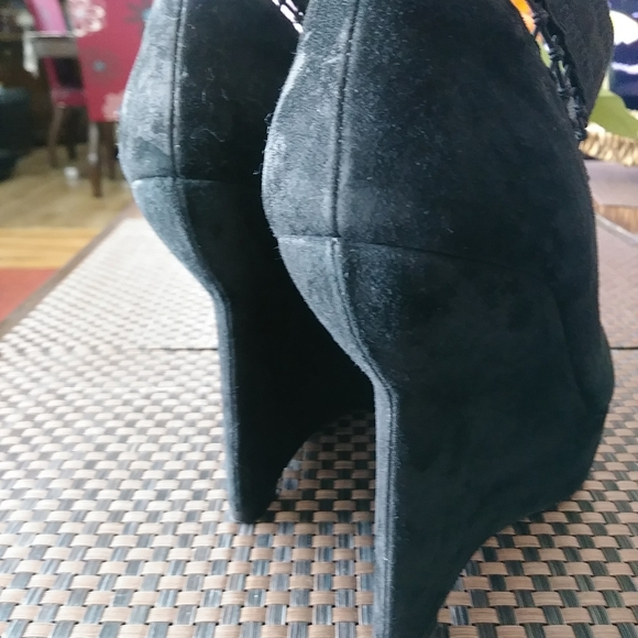 BALLY Switzerland .size 7.5. - Picture 2 of 14